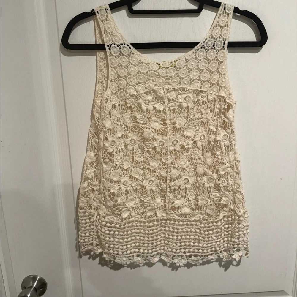 finn & clover Cream Crochet Tank Top - Picture 3 of 3